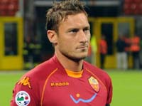 Roma, Totti: «E` presto per il ritiro»