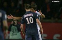 Ibrahimovic play boy, baciato sul collo dal difensore Civelli: sarà fallo?
